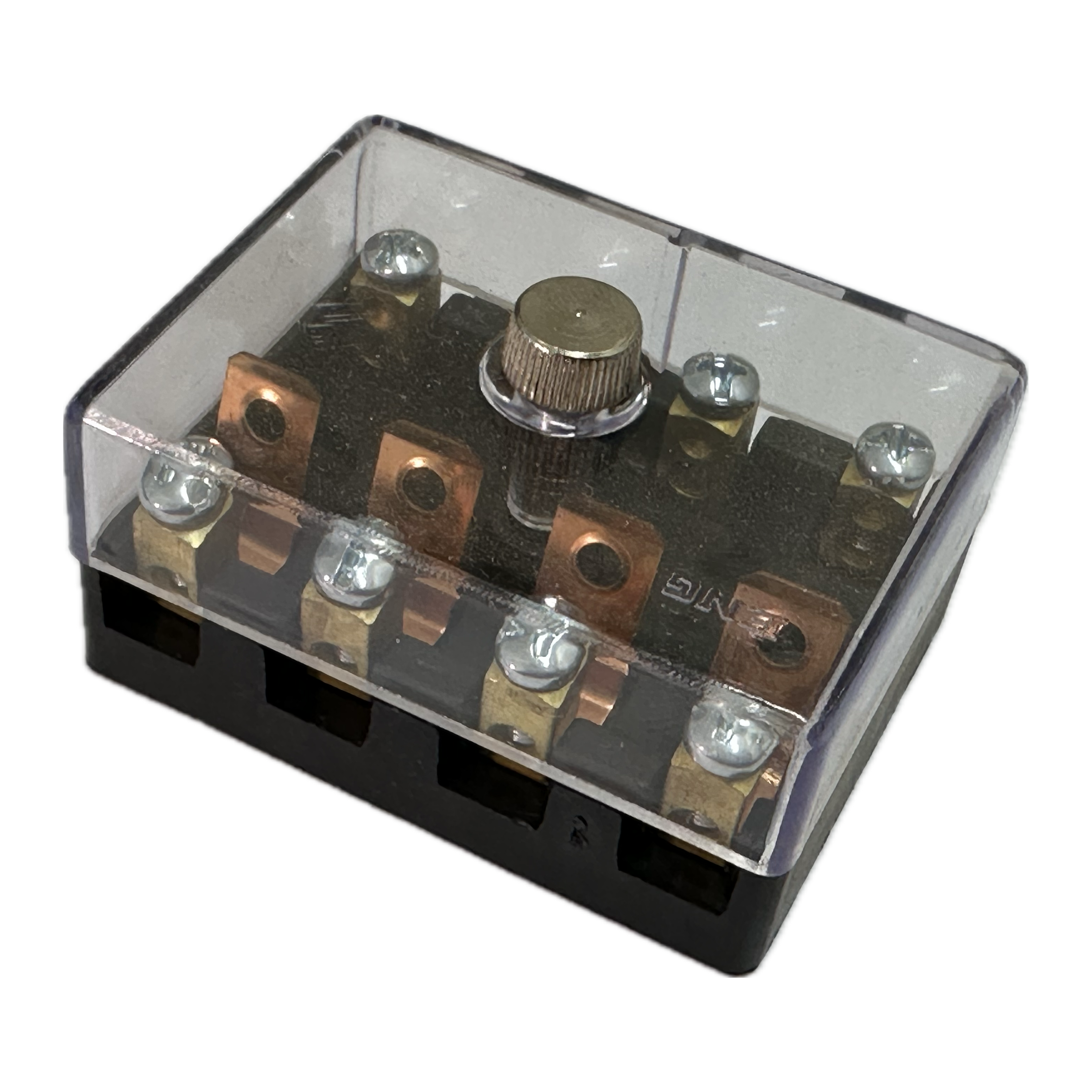 Poistková skrinka 4-pólová