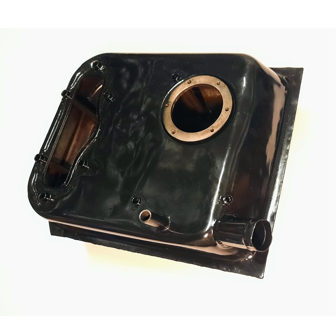 Nádrž oleja pod motor T1
